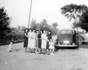 tricycle, Eleanor, Ellen, Florence, Mother, Martina