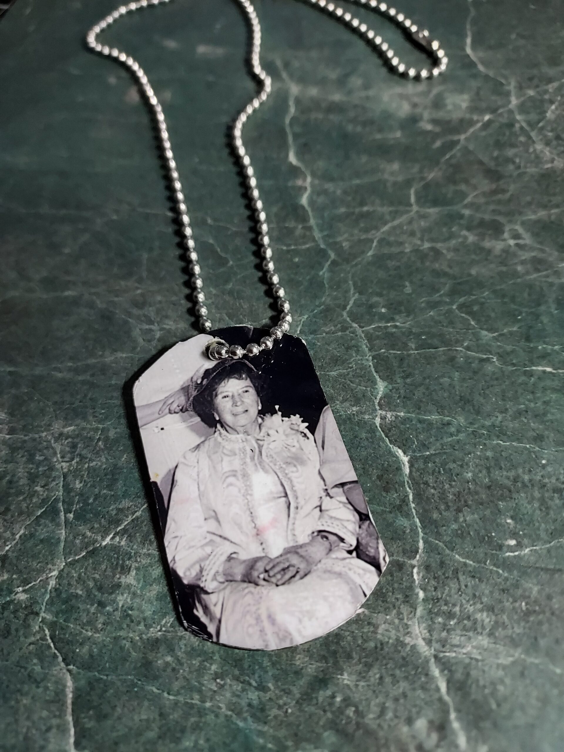 Photo necklace
